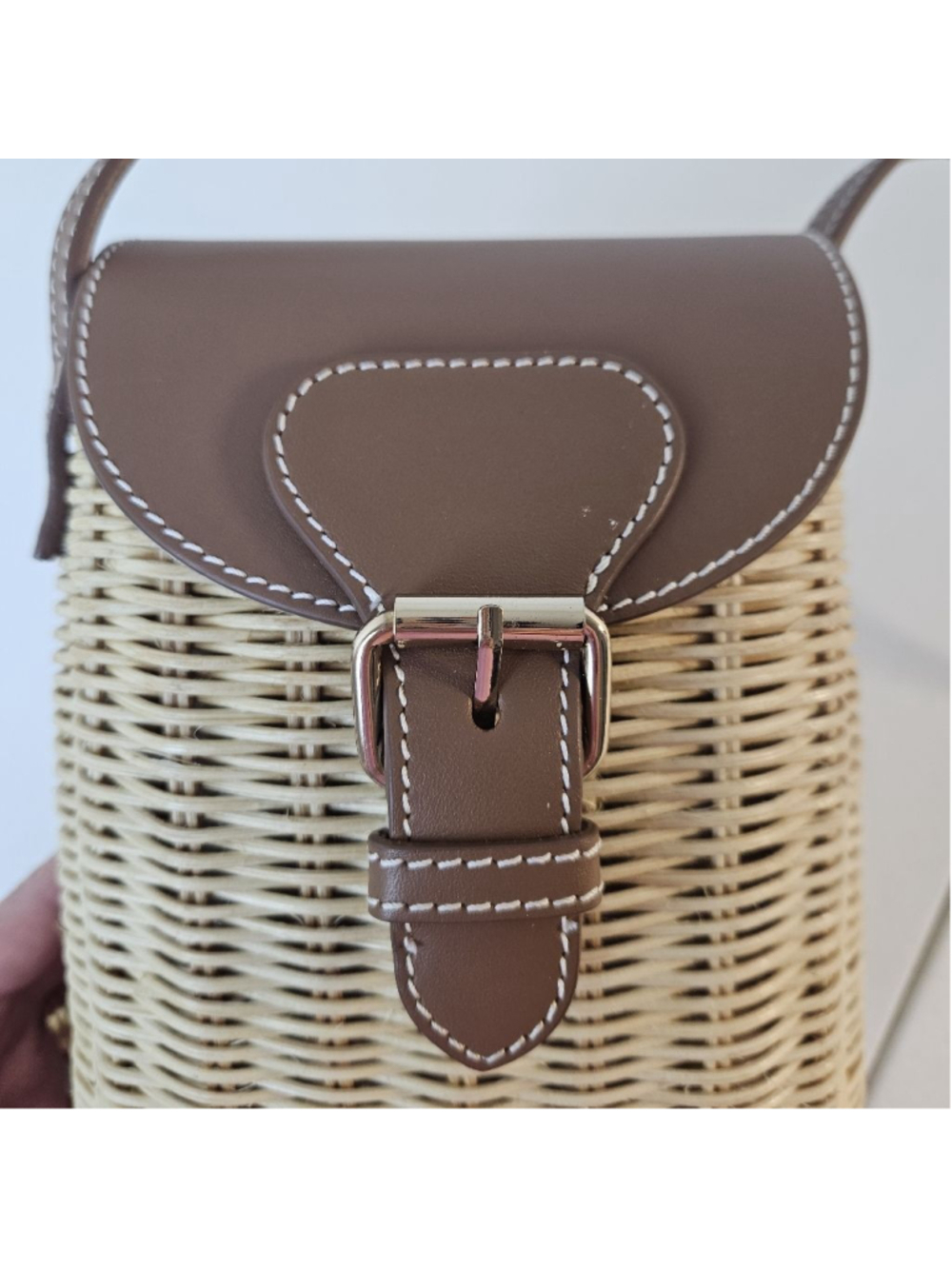 MARK & GRAHAM Wicker & Leather Buckle Crossbody Bag Small Handwoven - Picture 8 of 13